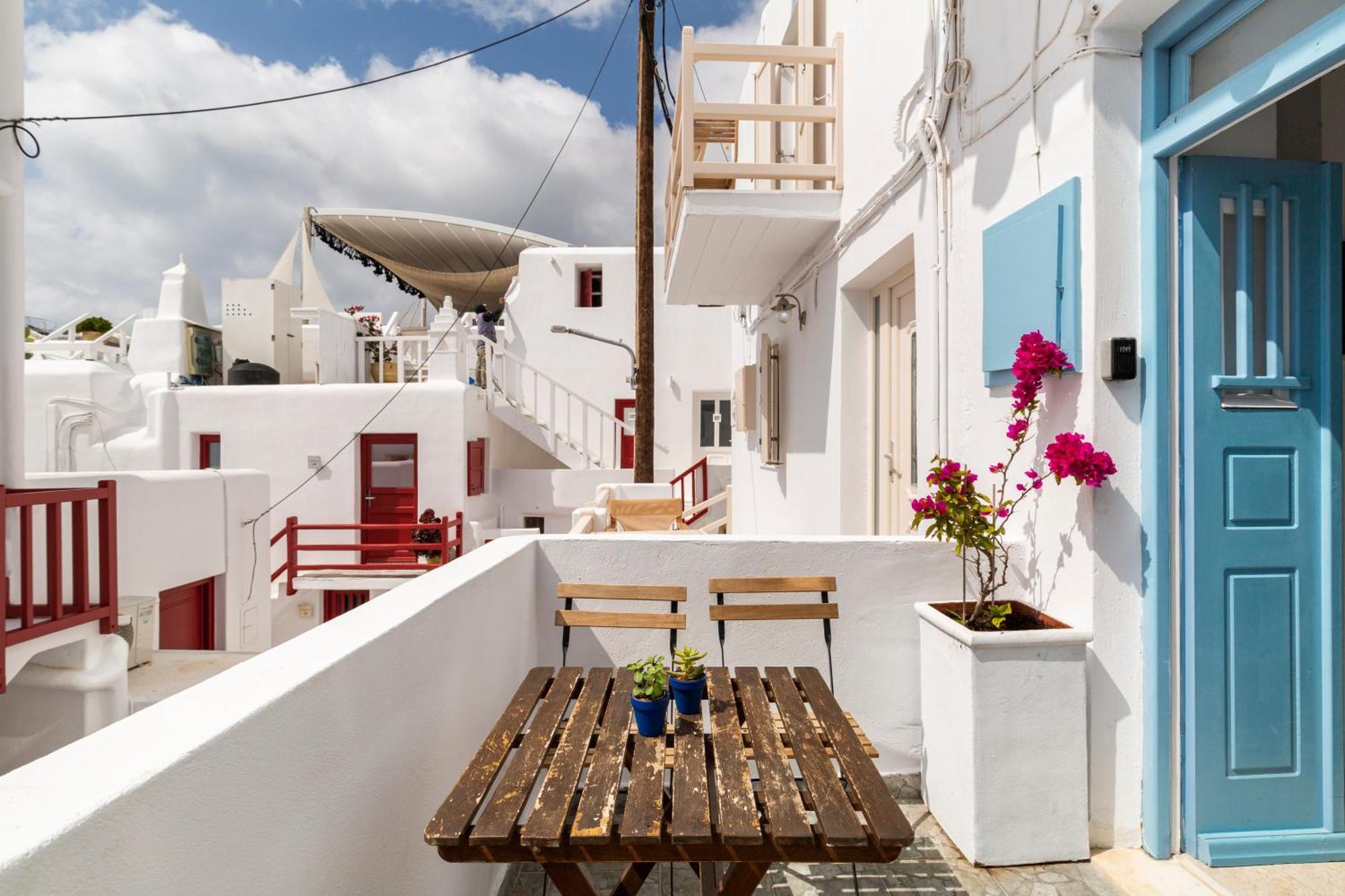 Elenitas Studio In Mykonos Town Exterior photo